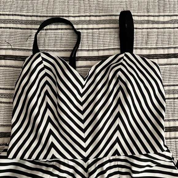 Vixen by Micheline Pitt Doll face Black and White Striped Dress - Picture 2 of 6